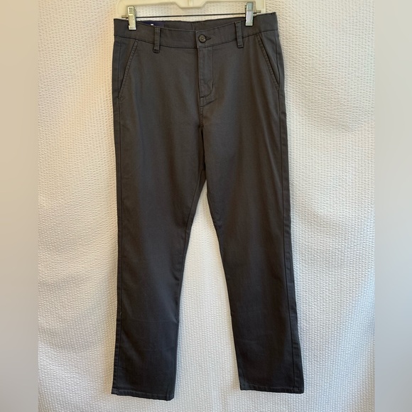 Izod Other - IZOD Gray Chino Dress Pants Boys Size 18 Regular Stretch Flat Front NWT School